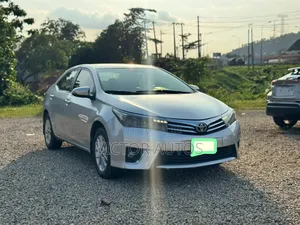 Toyota Corolla 2014 Silver