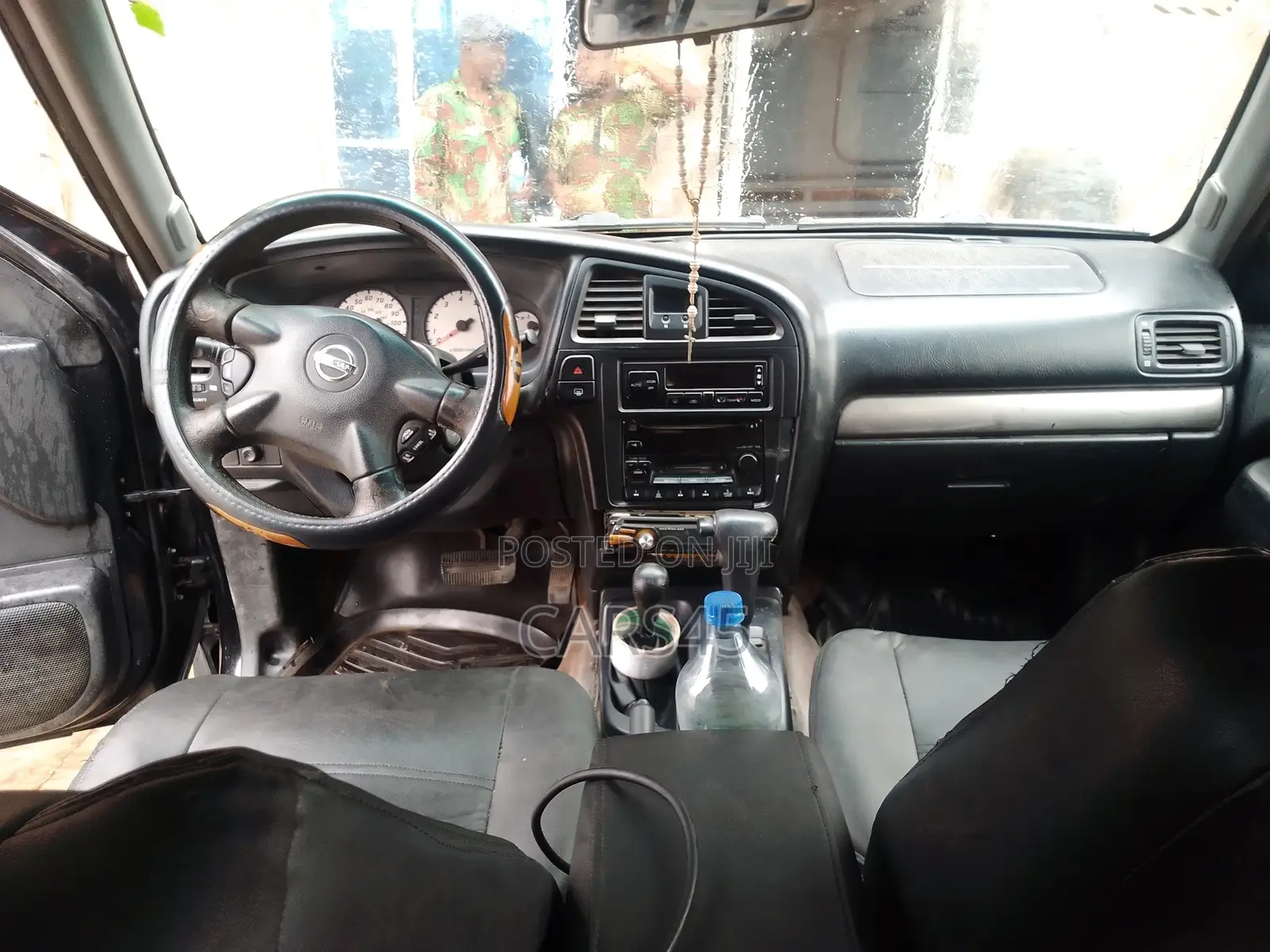 Nissan Pathfinder 2003 Black