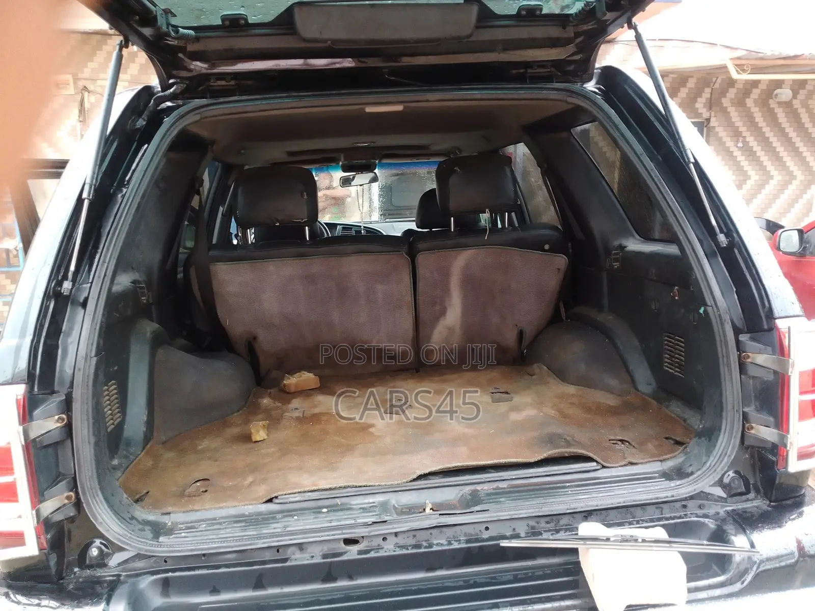 Nissan Pathfinder 2003 Black