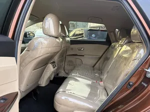 Toyota Venza 2012 Brown