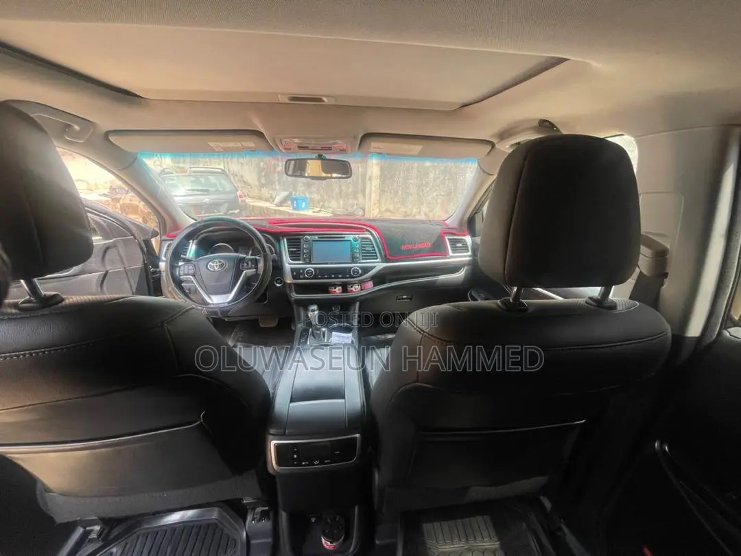 Toyota Highlander 2017 Black
