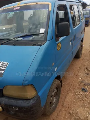 Suzuki Every 2000 Blue