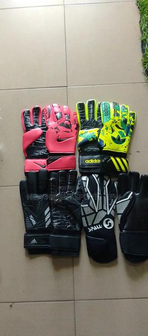 Keeper Glove