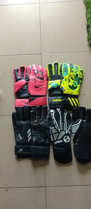 Keeper Glove