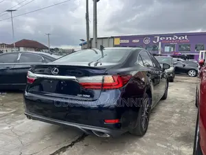 Lexus ES 350 FWD 2017 Blue