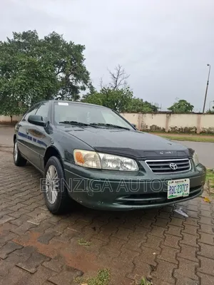 Toyota Camry 2002 Green