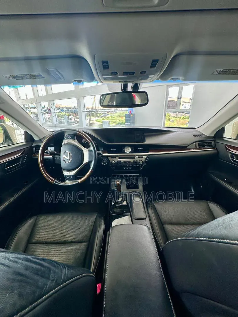 Lexus ES 350 2012 Gold