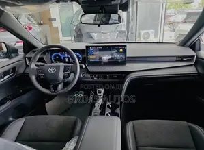 New Toyota Camry SE 2025 Black