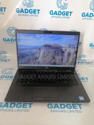 Laptop Dell Latitude 5400 8GB Intel Core i7 SSD 256GB