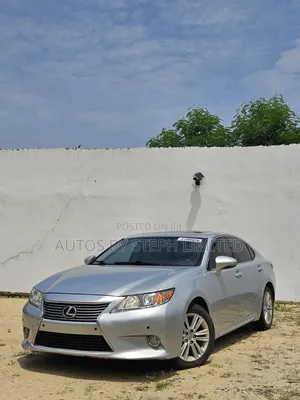 Lexus ES 2013 Silver