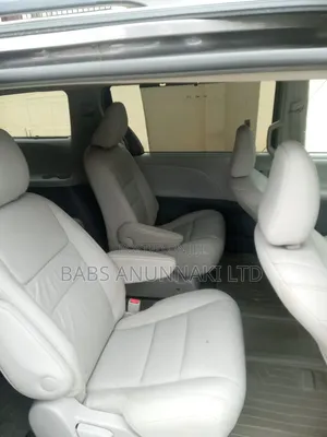Toyota Sienna 2016 Gray