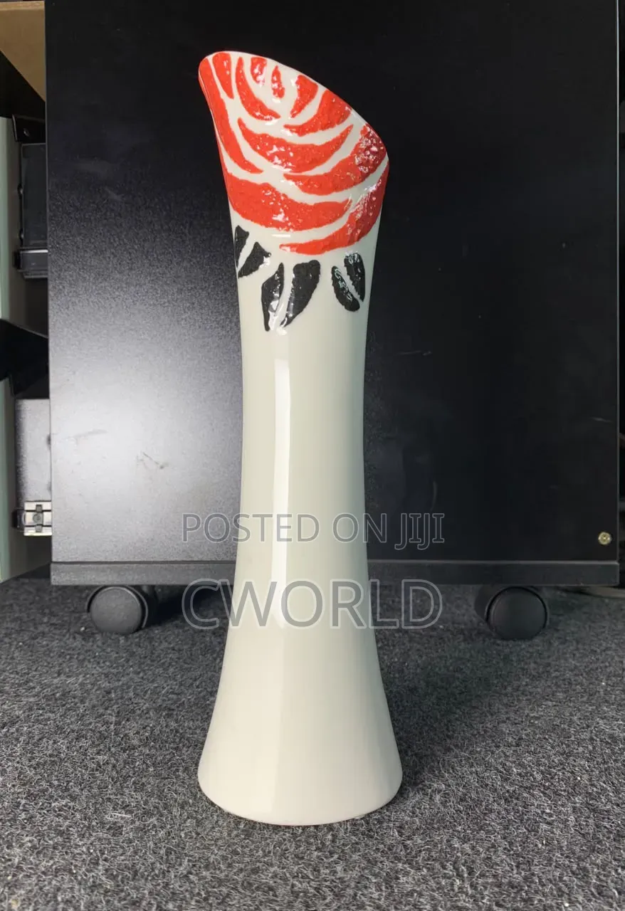 Slim Ceramic Bud Vase – Red Rose Pop