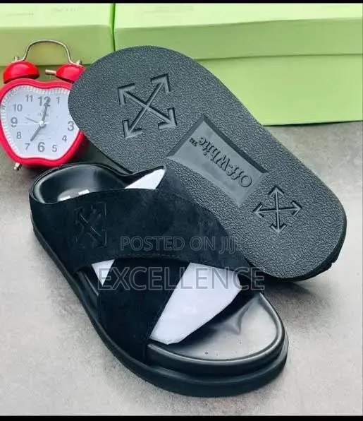 Off White Pam