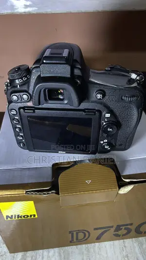 Nikon D750 a 50mm Prime Lens