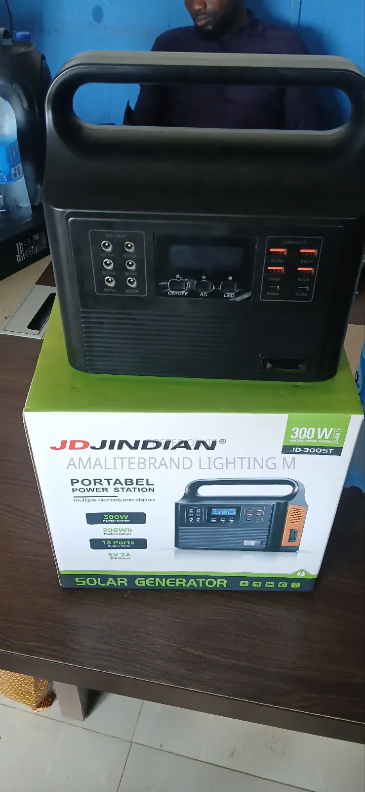 300w Solar Generator