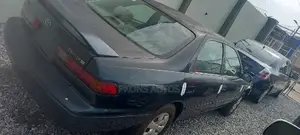 Toyota Camry 1998 Green