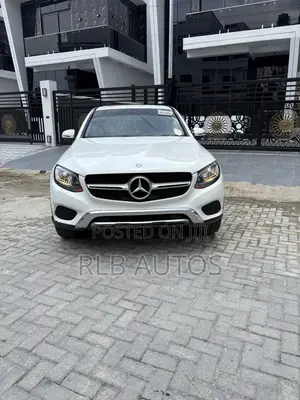 Mercedes-Benz GLC-Class 2017 White