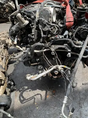 Complete Engine and Gear Box Jeep Cherokee