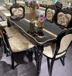 Royal Classic Dining Set
