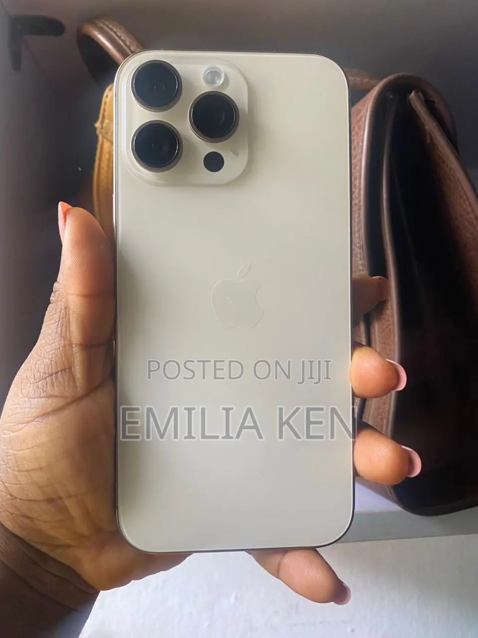 Apple iPhone 16 Pro Max 256 GB Gold