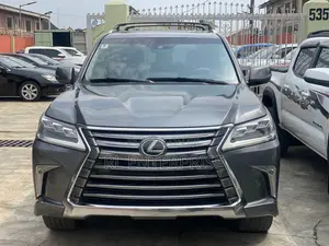 Lexus LX 570 AWD 2016 Gray