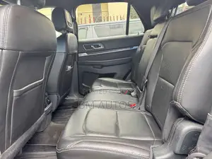 Ford Explorer 2018 Black