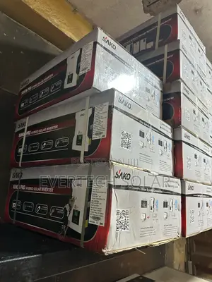 Sako 3.5kva 24v Sun Pro Hybrid Inverter Built in 100a MPPT Charger