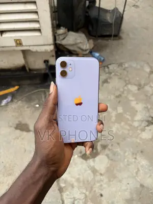Apple iPhone 11 64 GB Purple