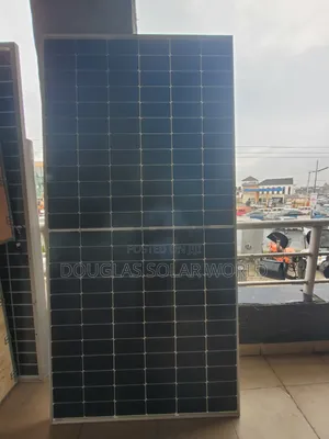 Jinko Solar 650w Half-Cut Mono Solar Panel