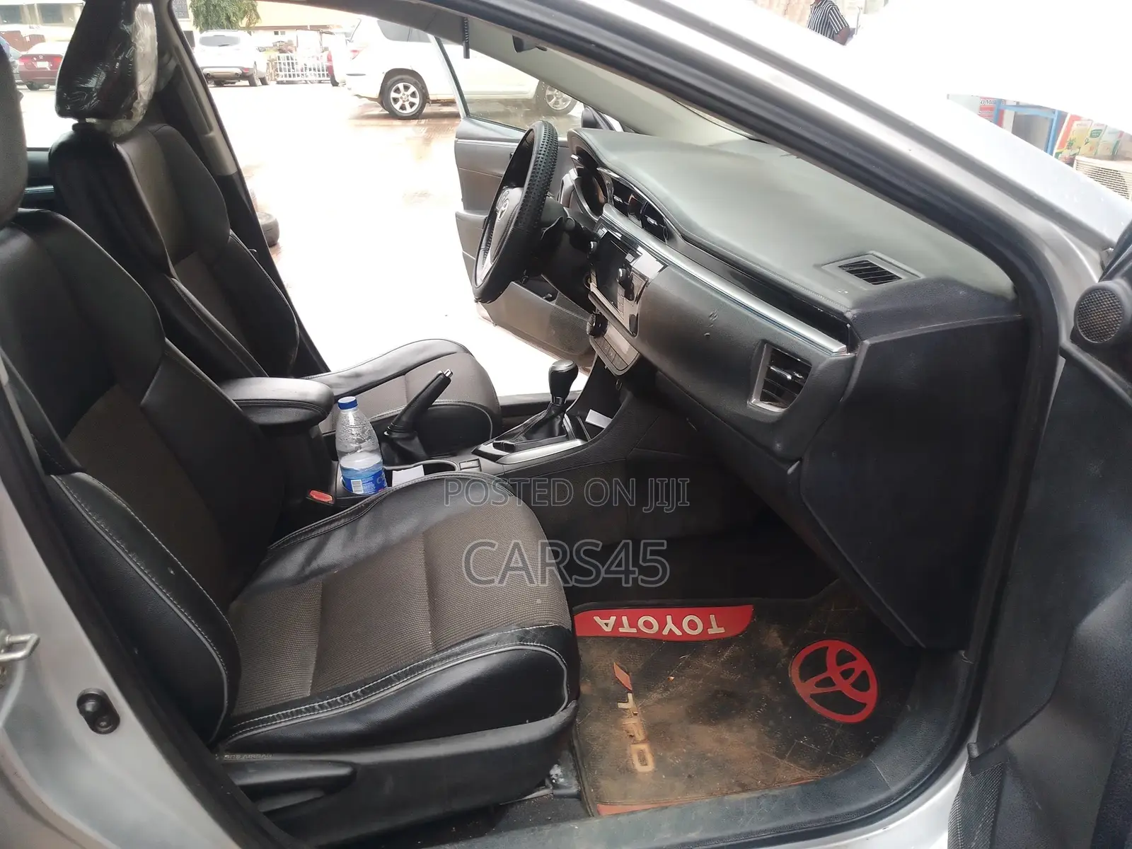 Toyota Corolla 2016 Silver