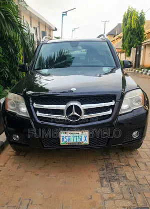 Mercedes-Benz GLK-Class 2009 Black