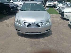 Toyota Camry LE 4dr Sedan (2.4L 4cyl 5A) 2009 Silver