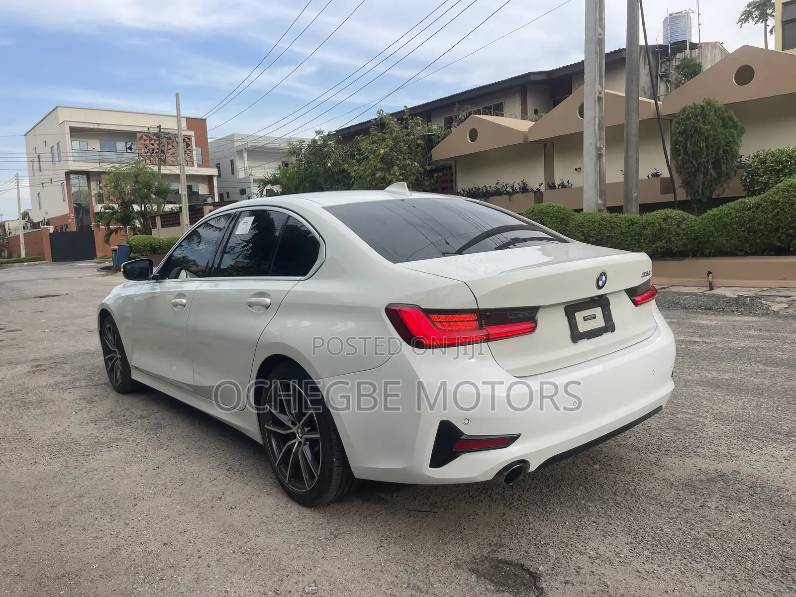 BMW 330i 2020 White