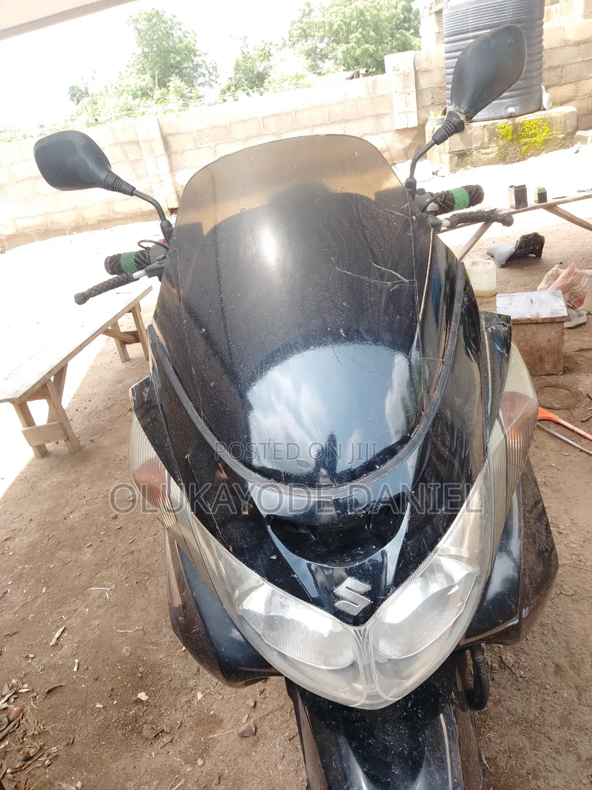 Suzuki 2020 Black