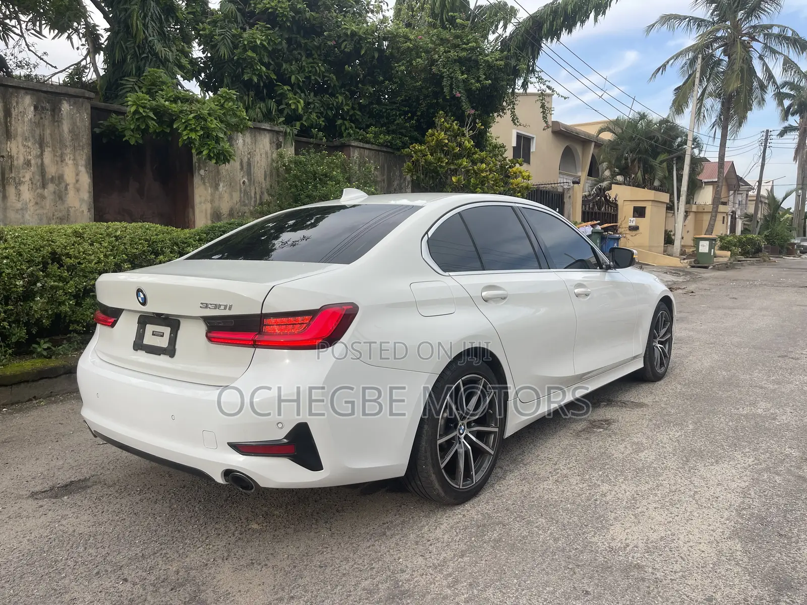 BMW 330i 2020 White