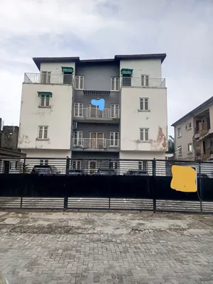 3bdrm Apartment in Near Peaceville, Lekki Phase 2 for rent