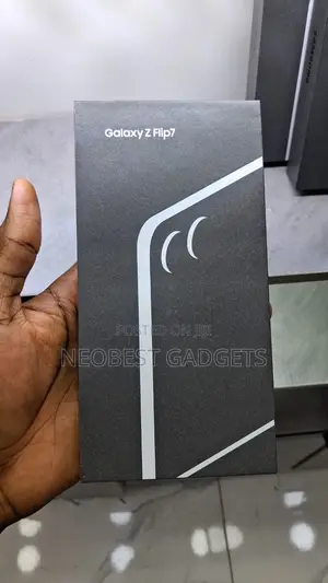 New Samsung Galaxy Z Flip7 512 GB