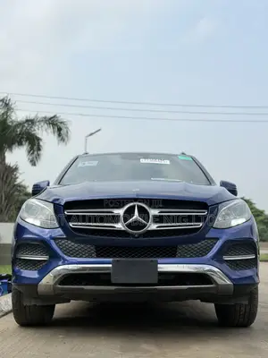 Mercedes-Benz GLE-Class GLE 350d 4MATIC 2017 Blue