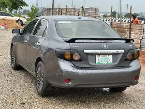 Toyota Corolla 2010 Gray