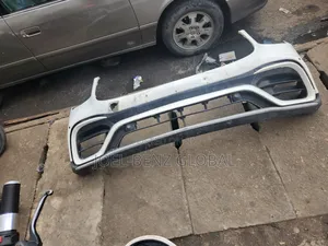 Glc300 2020 Front Bumper Tokunbo