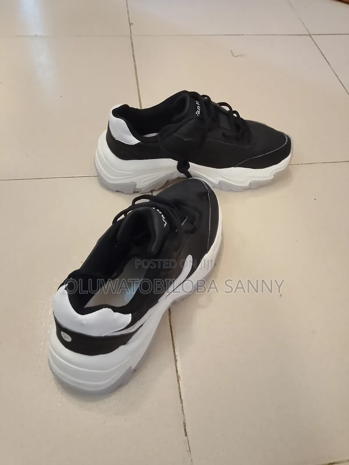 Original Uk Sneakers
