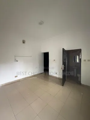 3bdrm Block of Flats in Kolapo Ishola Gra, Akobo for rent