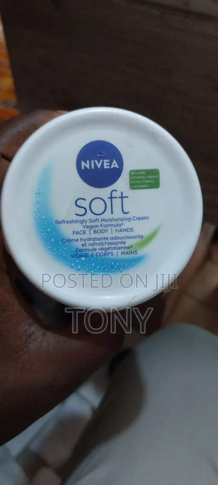 Nivea Soft Moisturising Cream