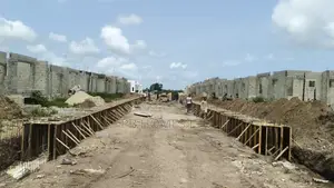 700m Commercial Plot For Sale