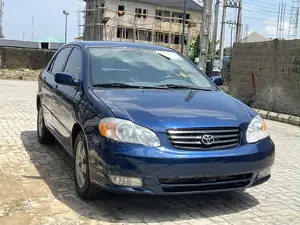 Toyota Corolla LE 2004 Blue