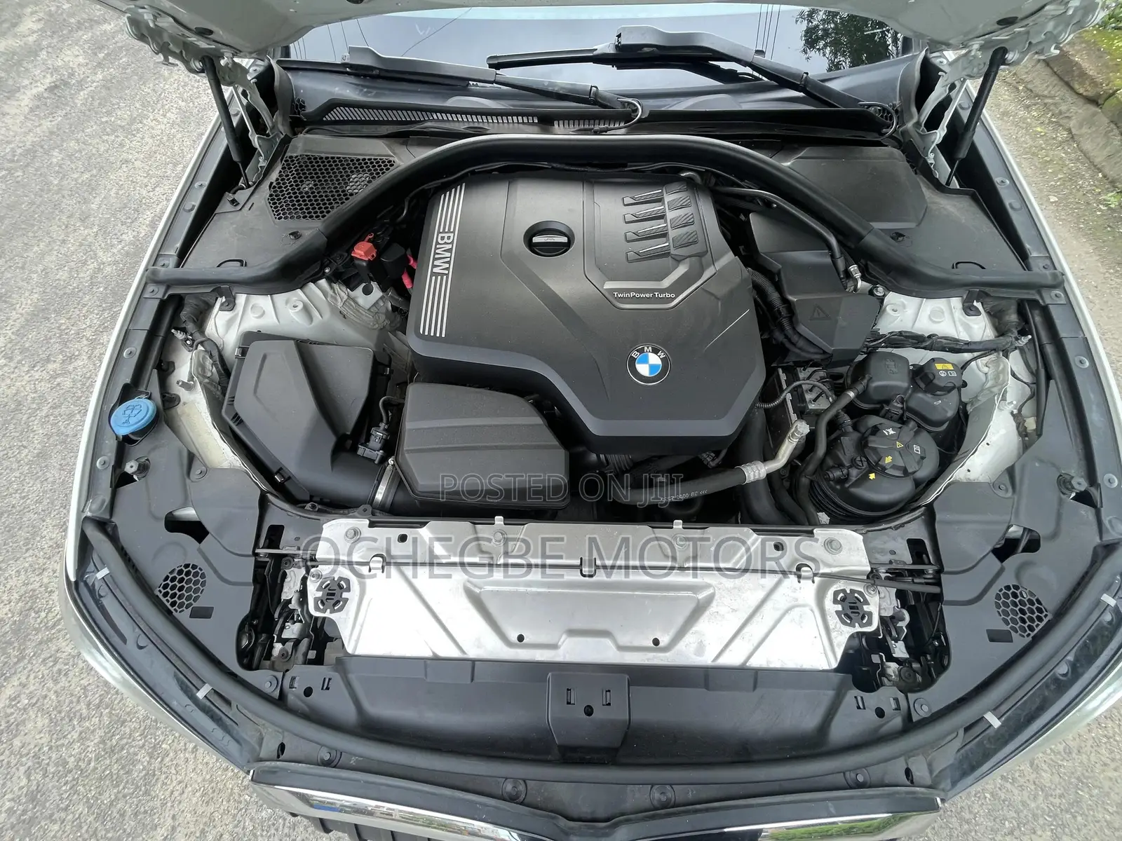 BMW 330i 2020 White