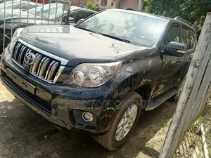 Toyota Land Cruiser Prado 2010 Black