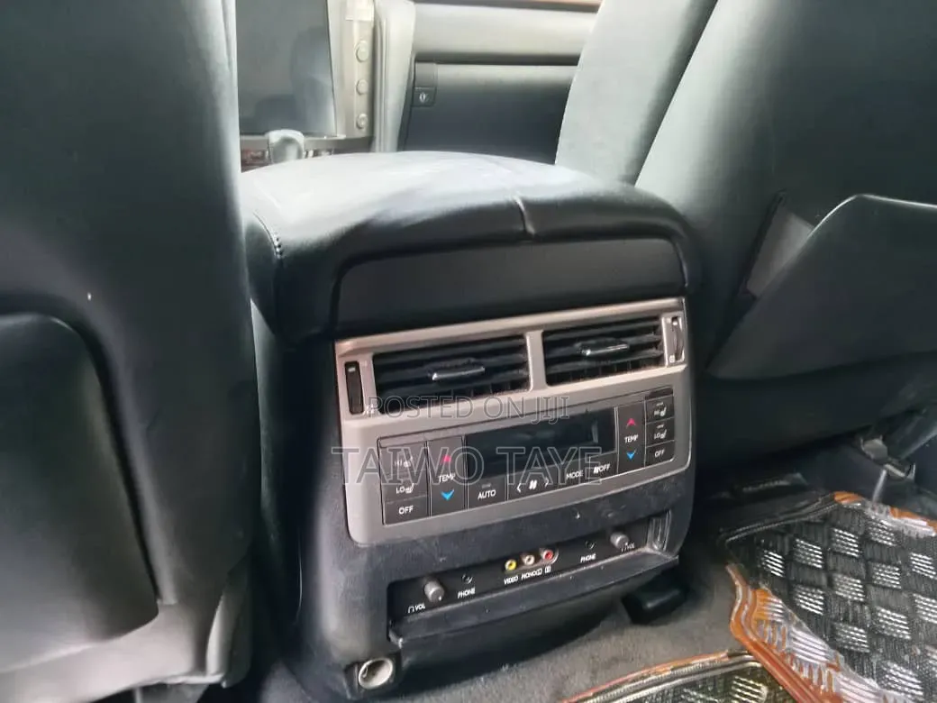 Lexus LX 2017 Black