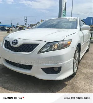 Toyota Camry 2011 White