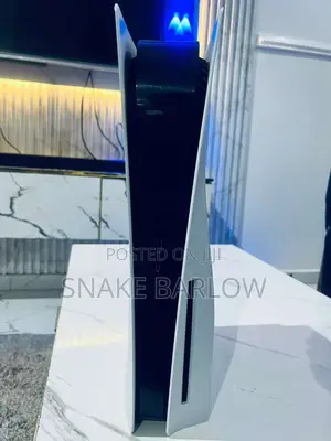 Ps5 Console Clean With 2 Pads